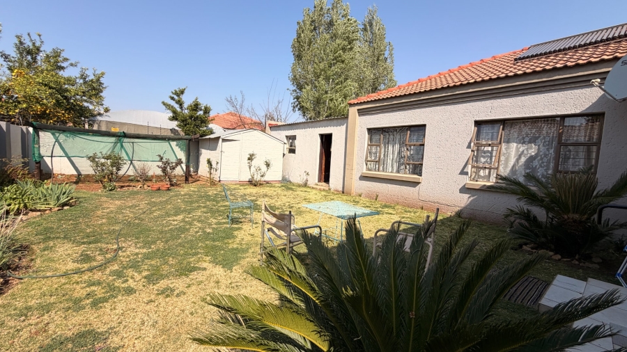 3 Bedroom Property for Sale in Grimbeeck Park North West